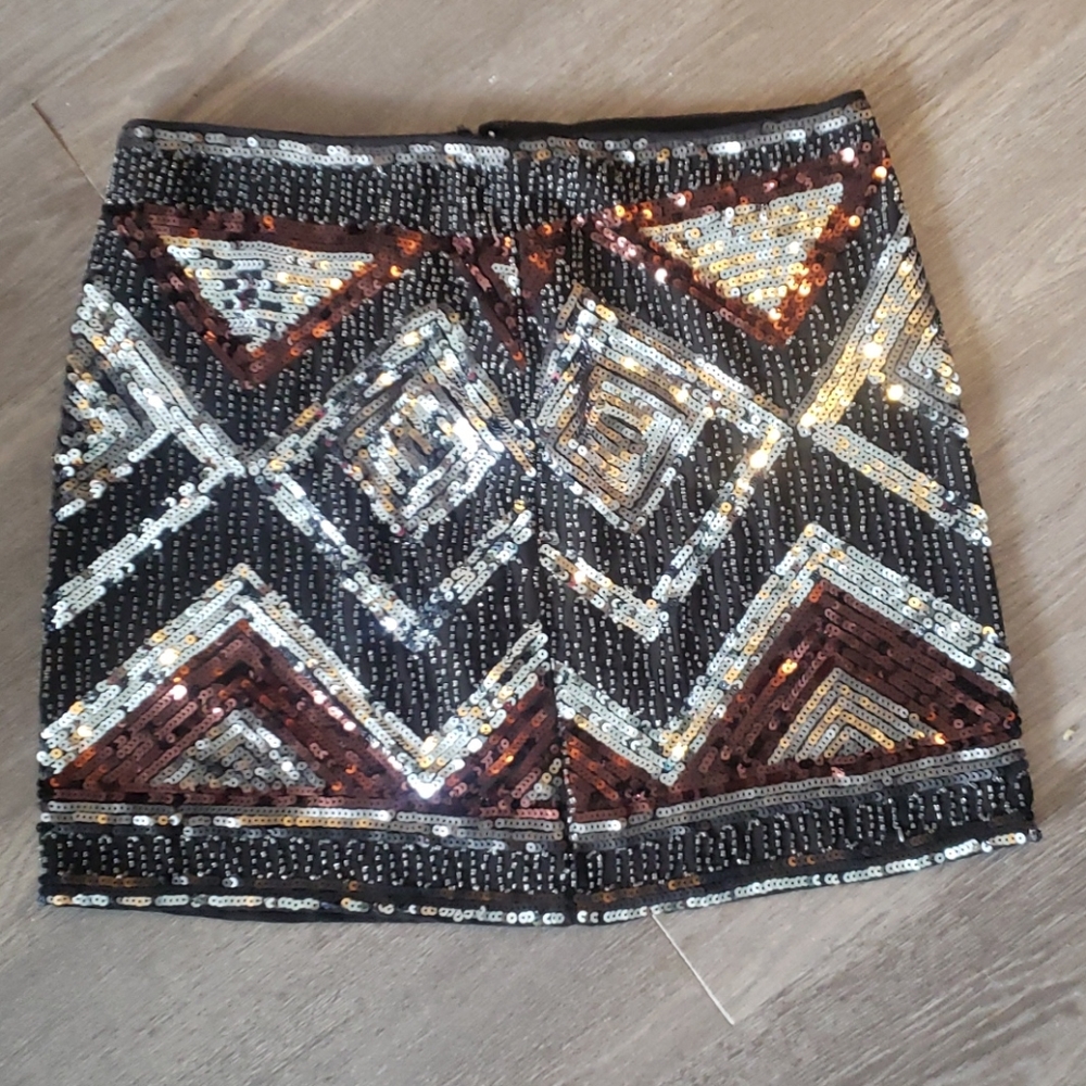 Sequence skirt